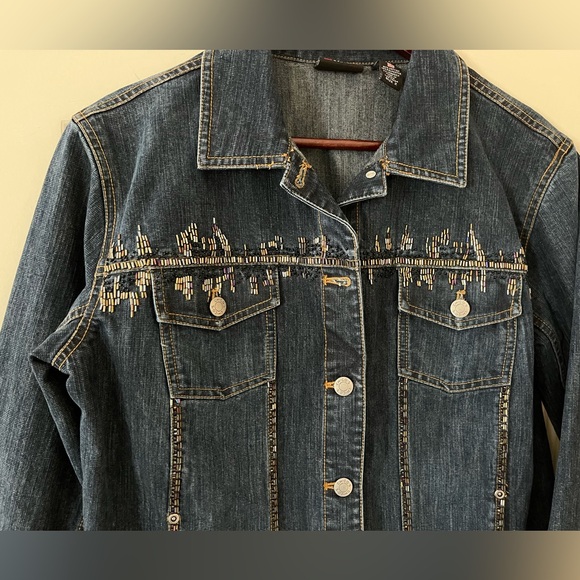 Chico’s Denim Rhinestone Jean Jacket with Pockets Women’s size Large - Picture 9 of 16